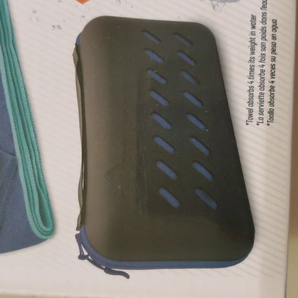 Cascade Mountain Tech Microfiber Towel Set - Picture 4 of 8